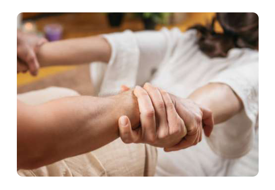 thai massage home service bali streatching massage from thailand